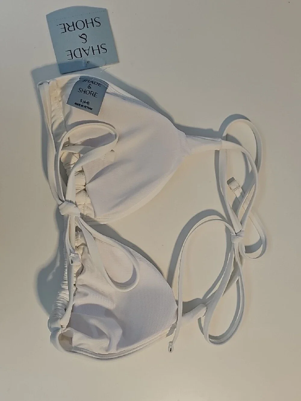 Shade & Shore Women's S White Triangle Top with Yellow/White Shell Bikini Bottom